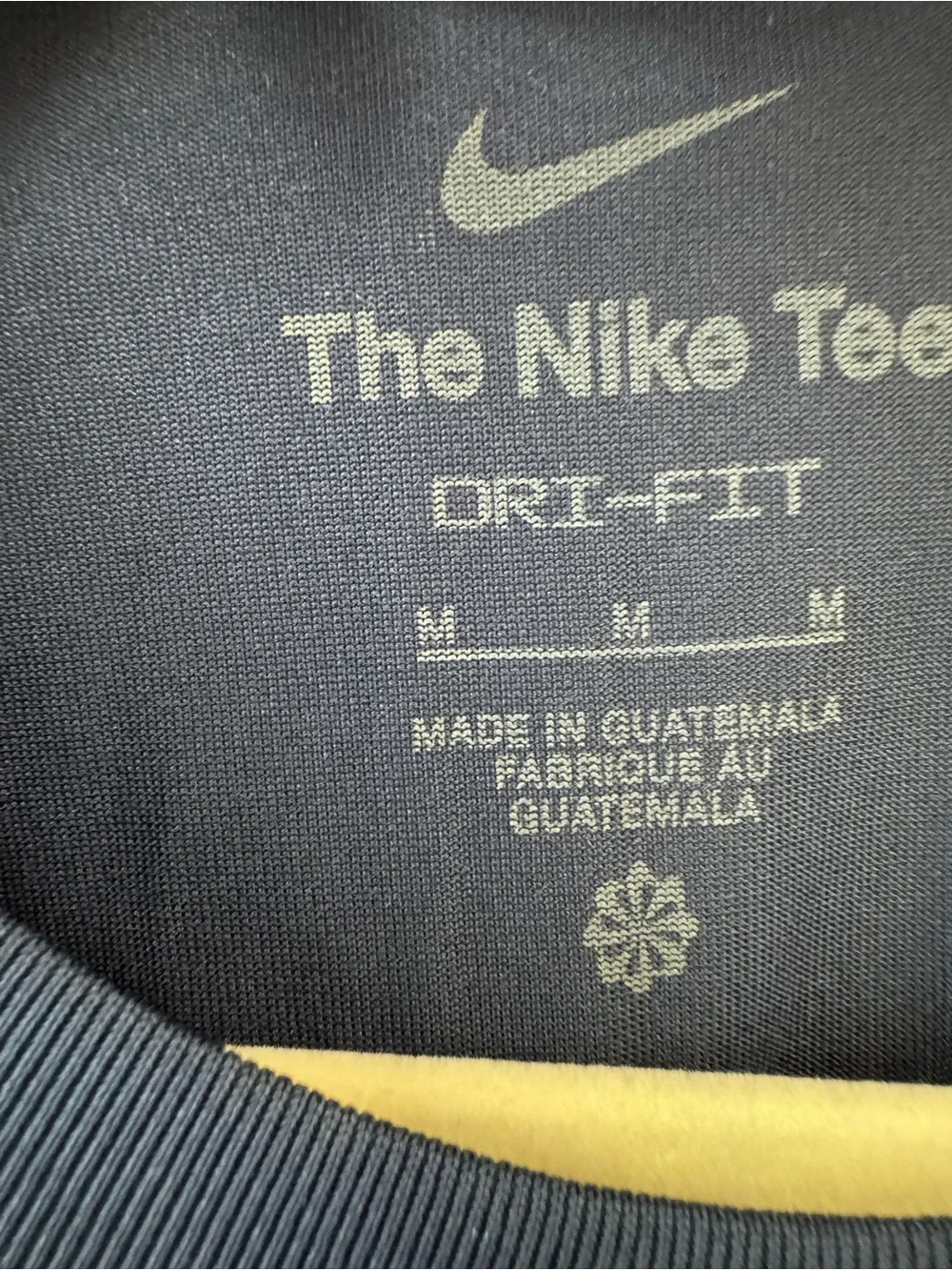 Nike Men's Yankees Spring Training T-Shirt - Blue with White Graphic - Picture 3 of 5